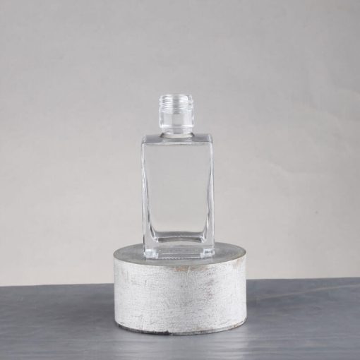 mini bouteille d'alcool carrée